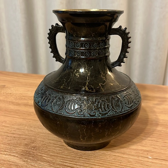 VTG Chinese Dark Green Metal Vase Jar Storage Display Mantlepiece Vases